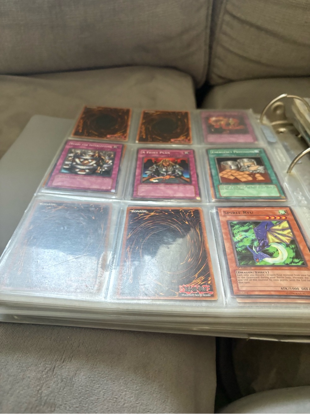 Yu-Gi-Oh! Trading Card Collection Pages - Assorted Cards - Picture 14 of 14